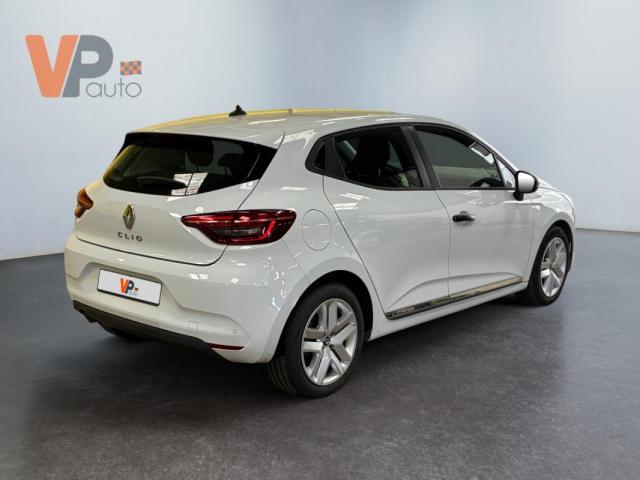 Renault Clio image 2
