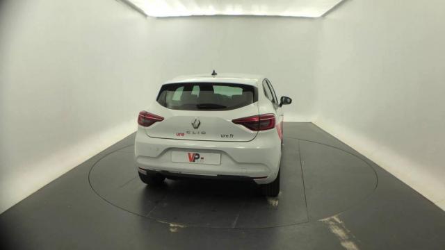 Renault Clio image 2