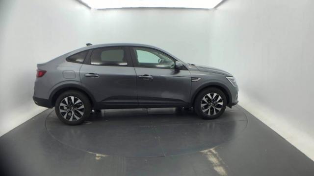 Renault Arkana image 1