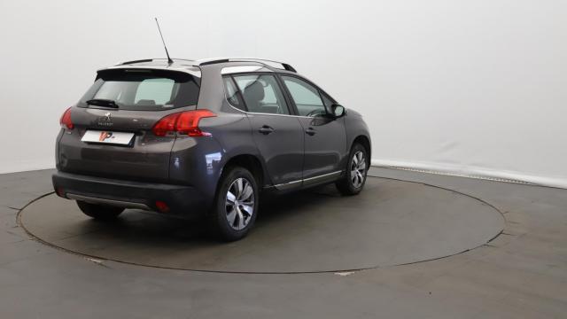 Peugeot 2008 image 4