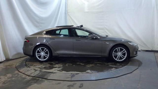 Tesla Model S image 3