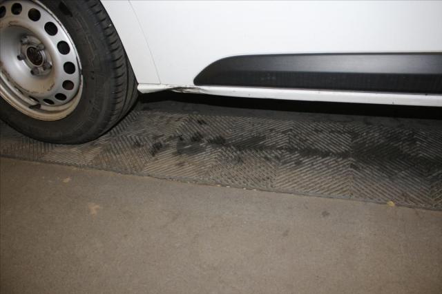 Citroen Jumpy image 3