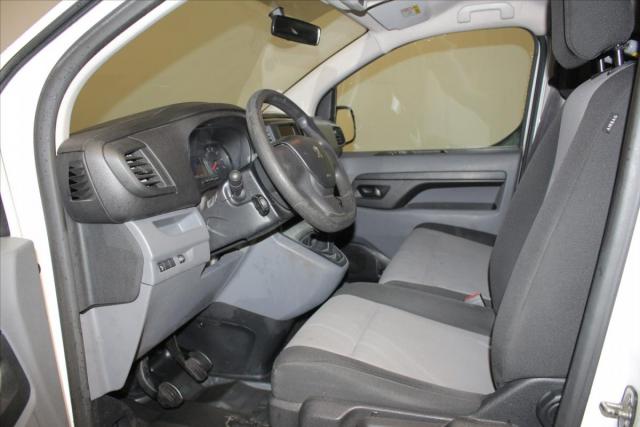 Peugeot Expert Combi image 4