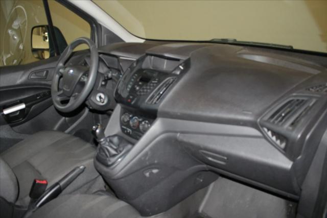 Ford Transit Connect image 4