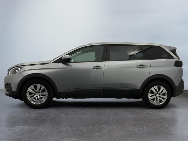 Peugeot 5008 image 7