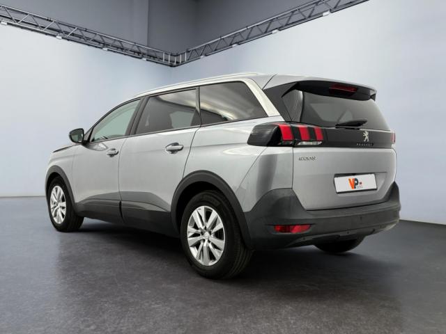 Peugeot 5008 image 6