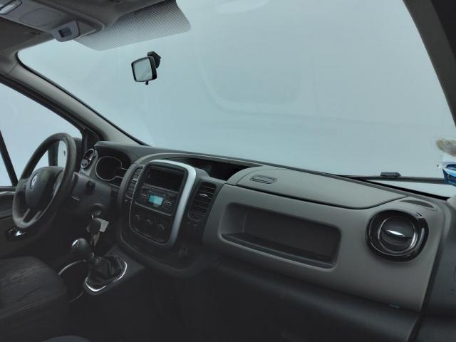 Renault Trafic image 1