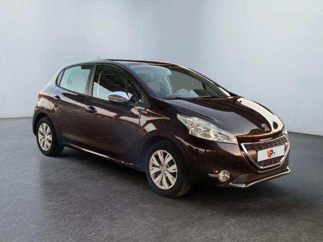 Peugeot 208 image 3