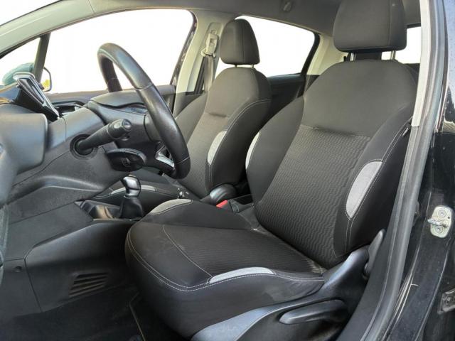 Peugeot 208 image 6