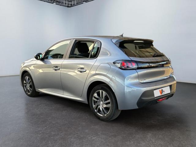 Peugeot 208 image 8