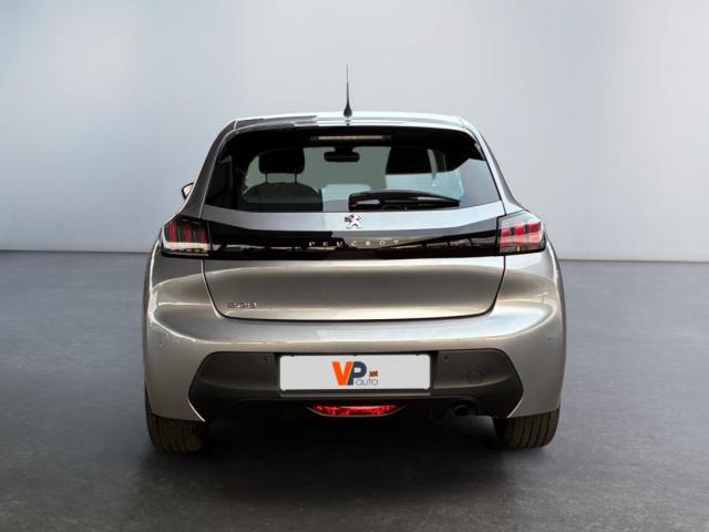 Peugeot 208 image 8