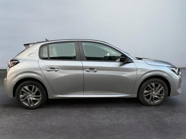 Peugeot 208 image 7