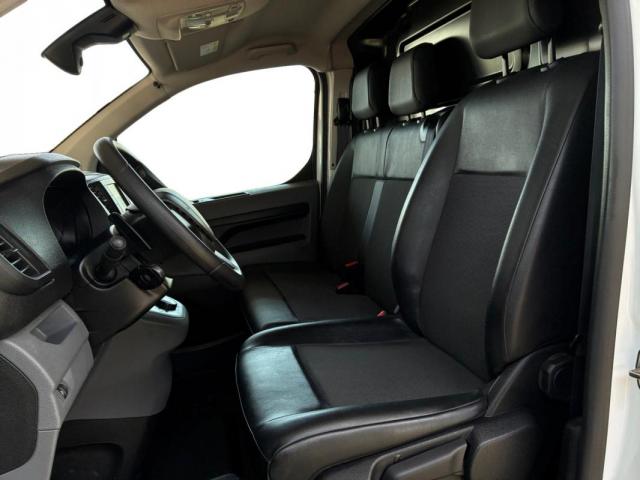 Peugeot Expert image 8