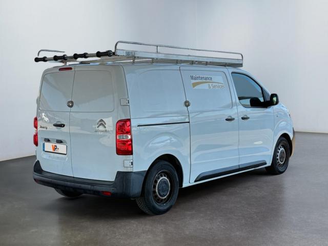 Citroen Jumpy image 1