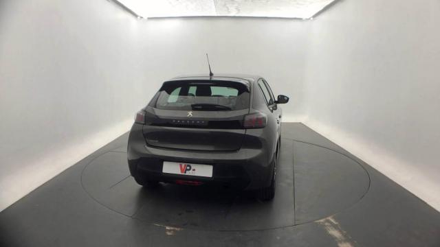 Peugeot 208 image 5