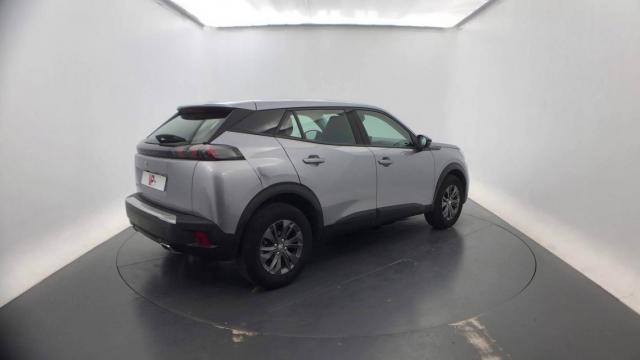 Peugeot 2008 image 2