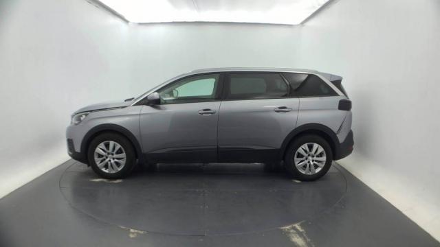 Peugeot 5008 image 3