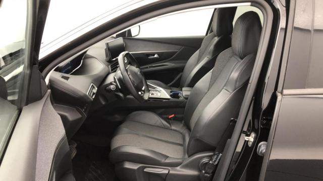 Peugeot 3008 image 6