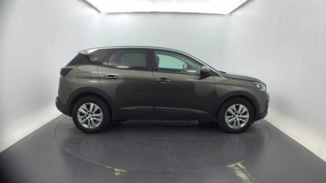 Peugeot 3008 image 3