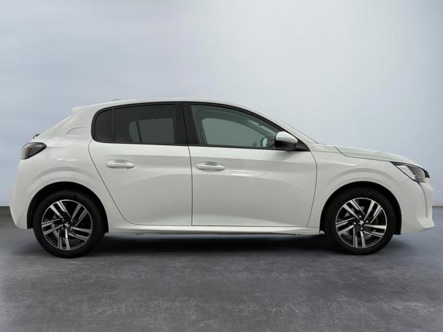 Peugeot 208 image 4
