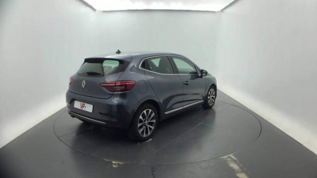 Renault Clio image 8