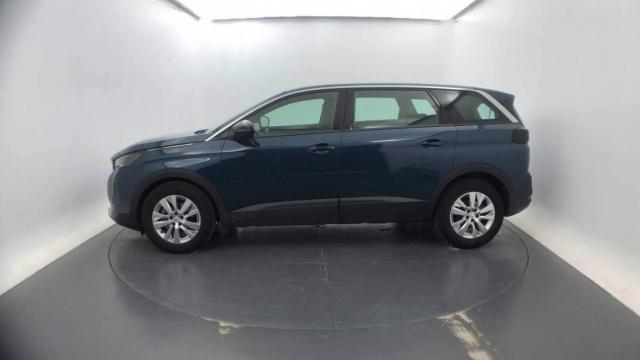Peugeot 5008 image 2