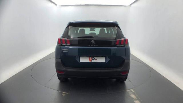 Peugeot 5008 image 3