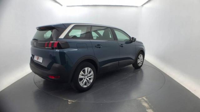 Peugeot 5008 image 4
