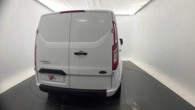Ford Transit Custom image 5