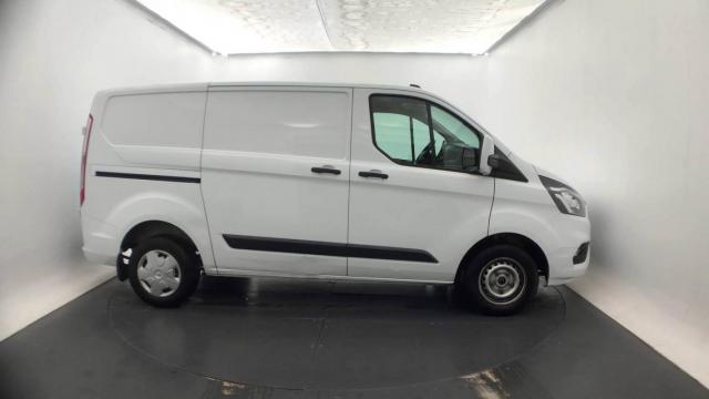 Ford Transit Custom image 7