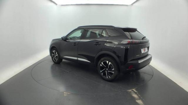 Peugeot 2008 image 2