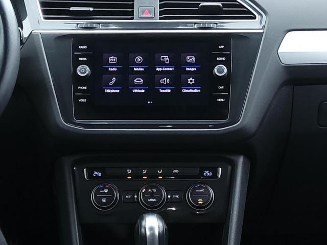 Volkswagen Tiguan image 8