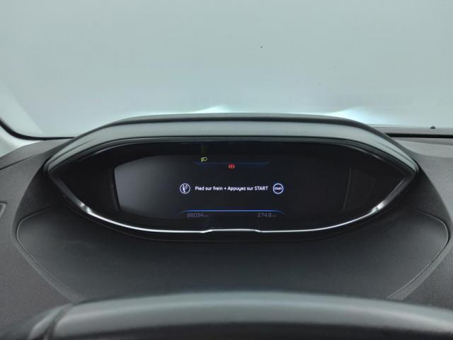 Peugeot 3008 image 3