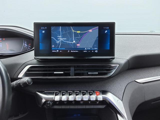 Peugeot 3008 image 1