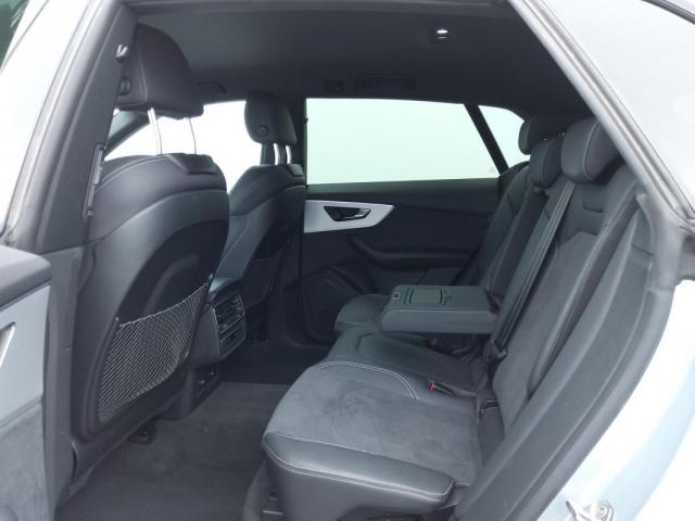 Audi Q8 image 3