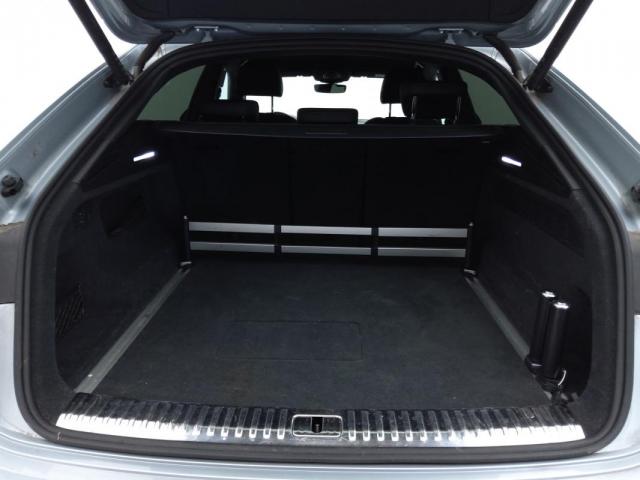 Audi Q8 image 7
