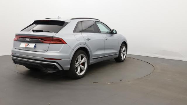 Audi Q8 image 4