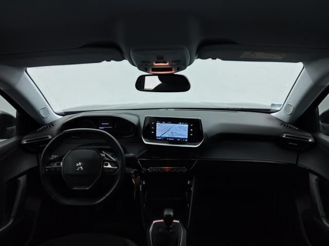 Peugeot 2008 image 1
