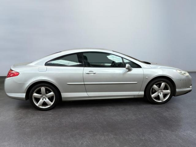 Peugeot 407 Coupé image 6