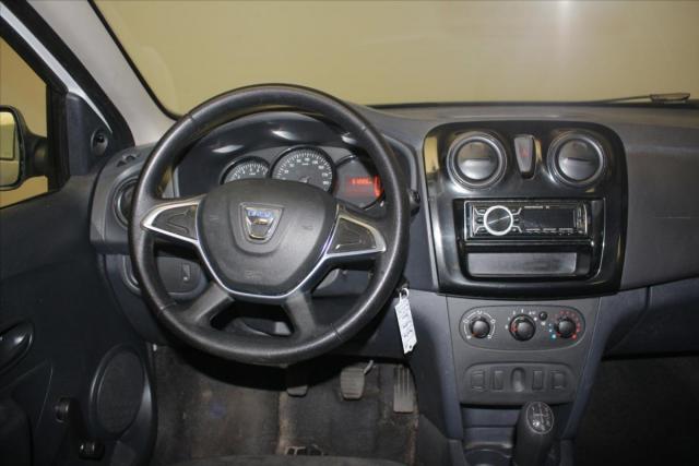 Dacia Sandero image 8