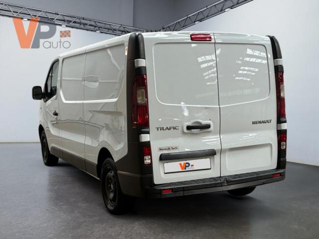 Renault Trafic image 7