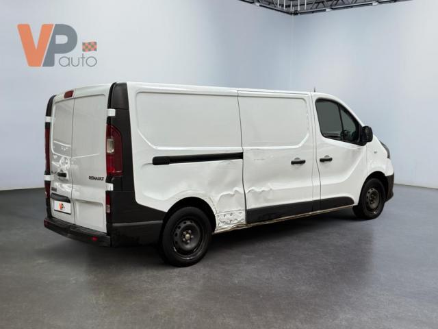 Renault Trafic image 4