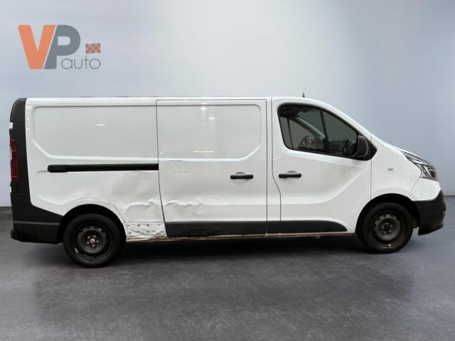 Renault Trafic image 8