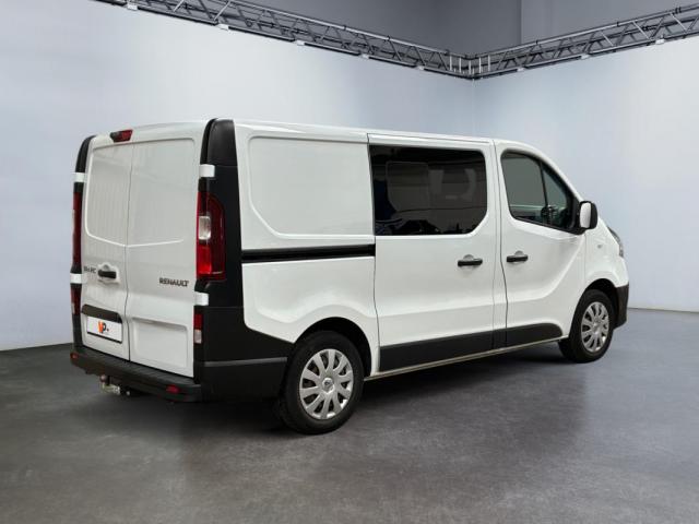 Renault Trafic image 1