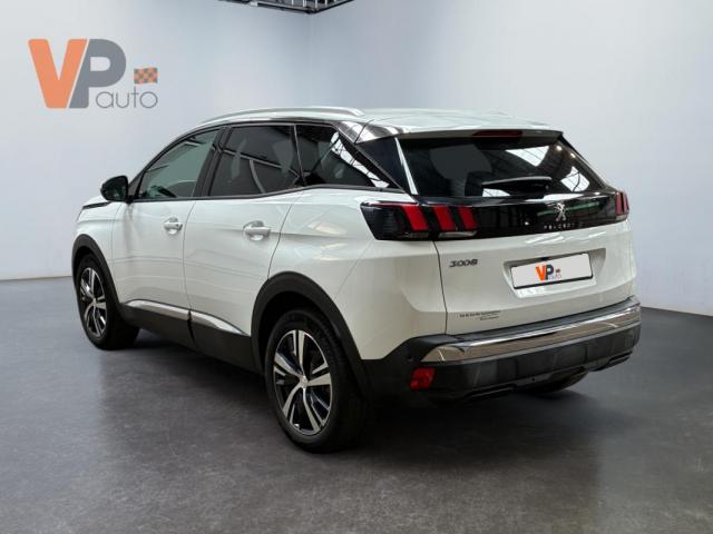Peugeot 3008 image 2