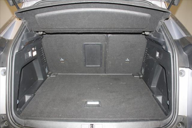 Peugeot 3008 image 6