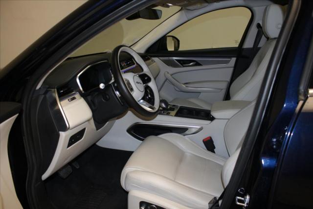 Jaguar F-Pace image 6