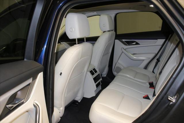 Jaguar F-Pace image 4