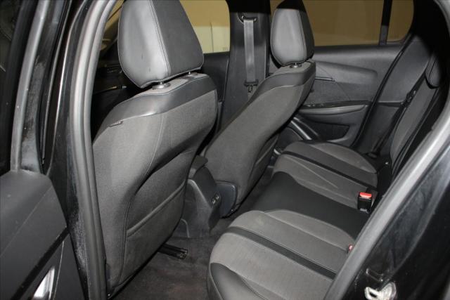 Peugeot 208 image 2