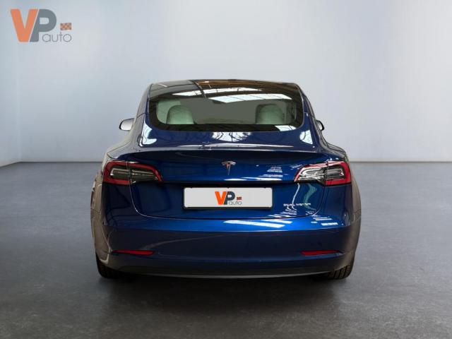 Tesla Model 3 image 2